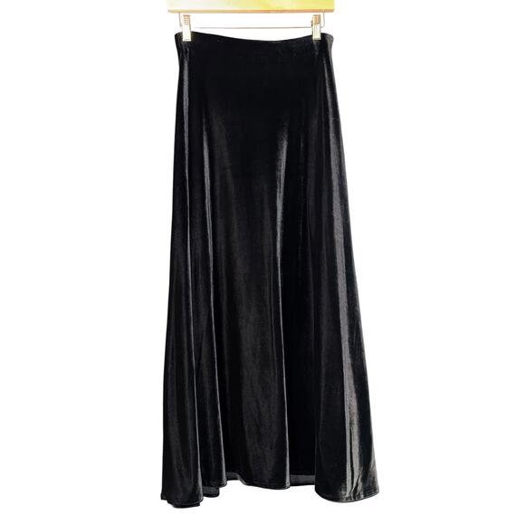 The Limited Black Velvet Maxi Skirt Women's Size Small Witchy Goth Vamp Holiday - Picture 1 of 5